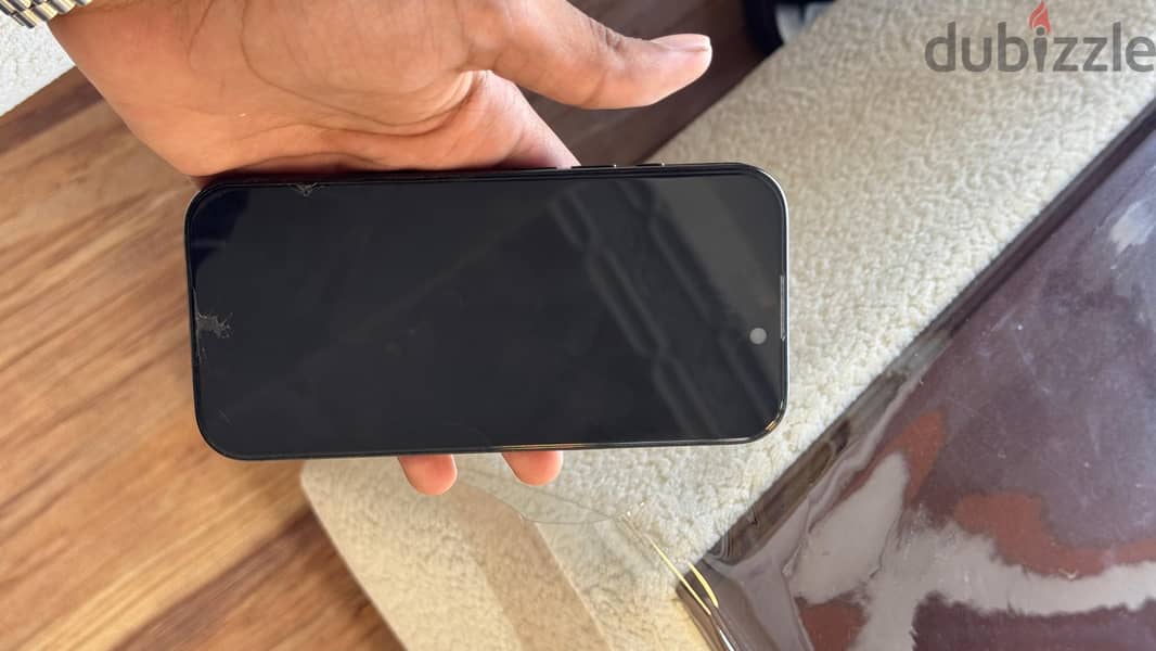 Apple - iPhone 16 Pro 2