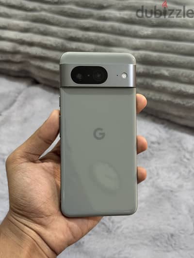 Google Pixel 8 like new condition. For sale or Exchange