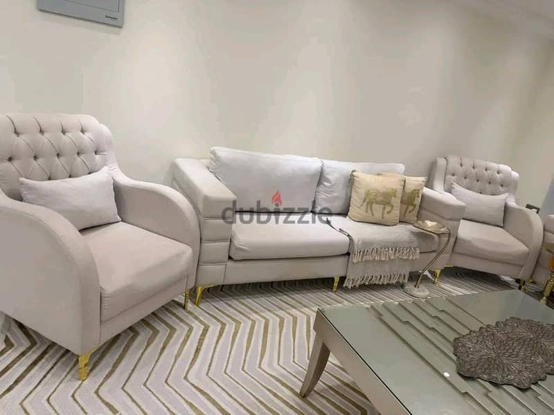 sofa set very good 2 big seat 2 single chair 1