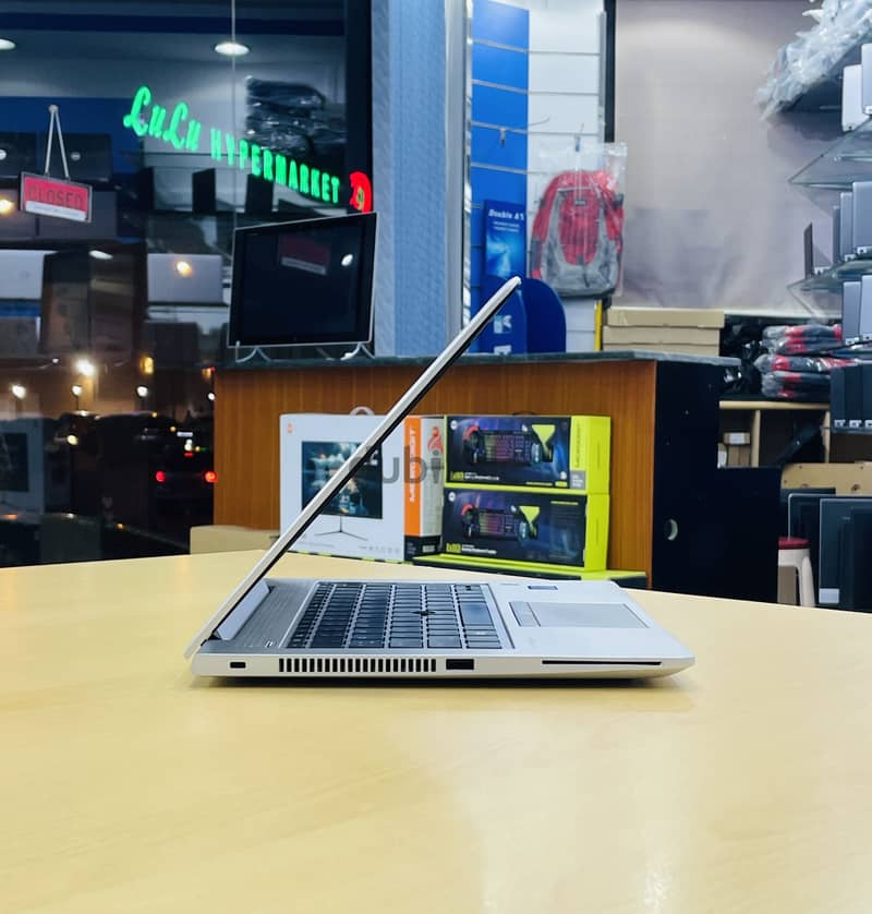 Hp EliteBook 830 G5 i5 8th Gen Ram 8GB SSD 256GB Screen 13.3” Windo 11 2