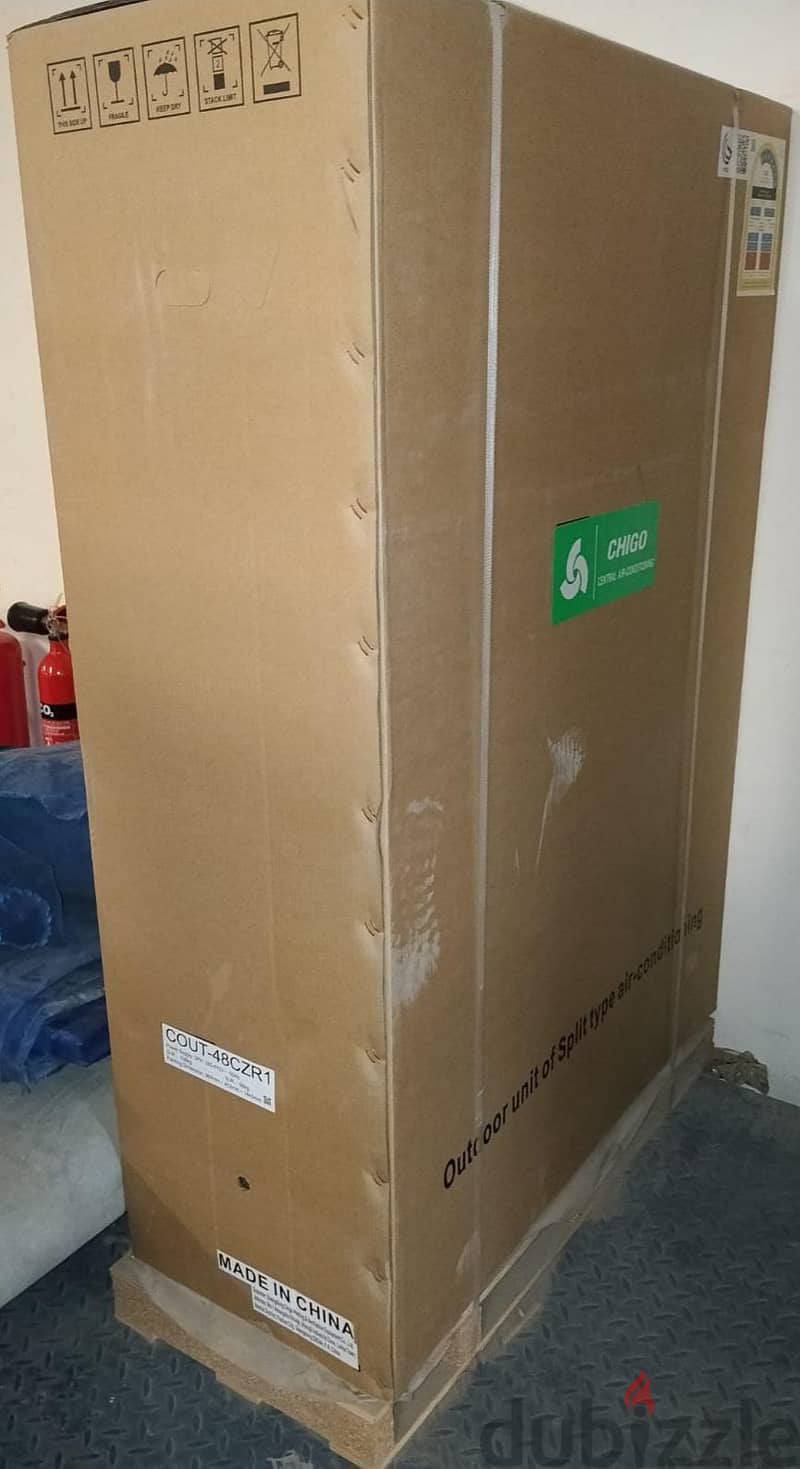 unused 4 ton cassette Ac big compressor 1