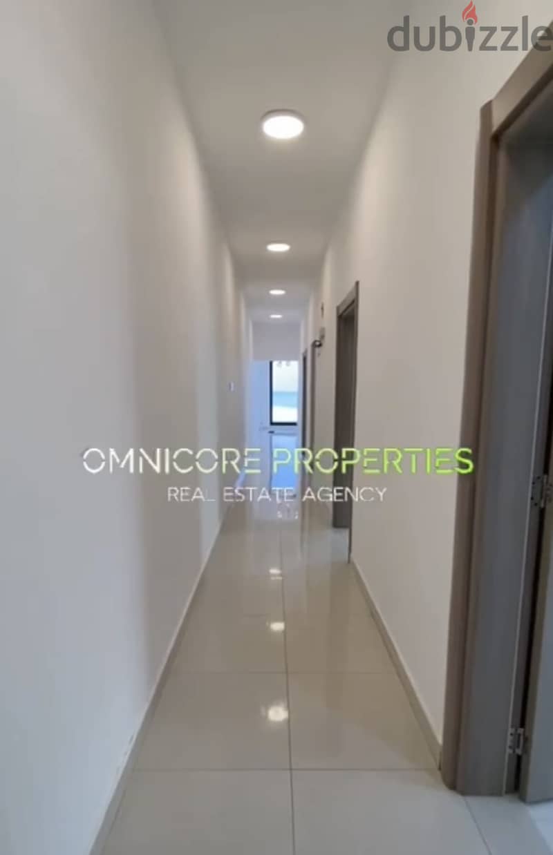 Apartment for rent directly on the beach. 4