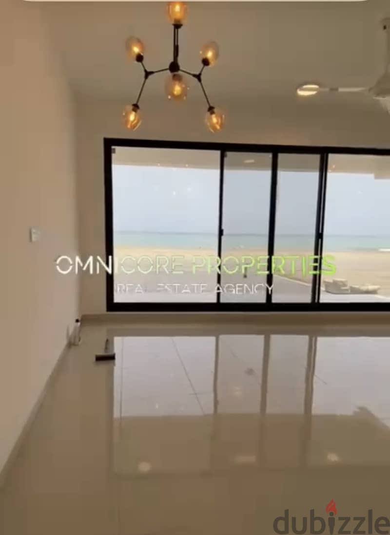 Apartment for rent directly on the beach. 5