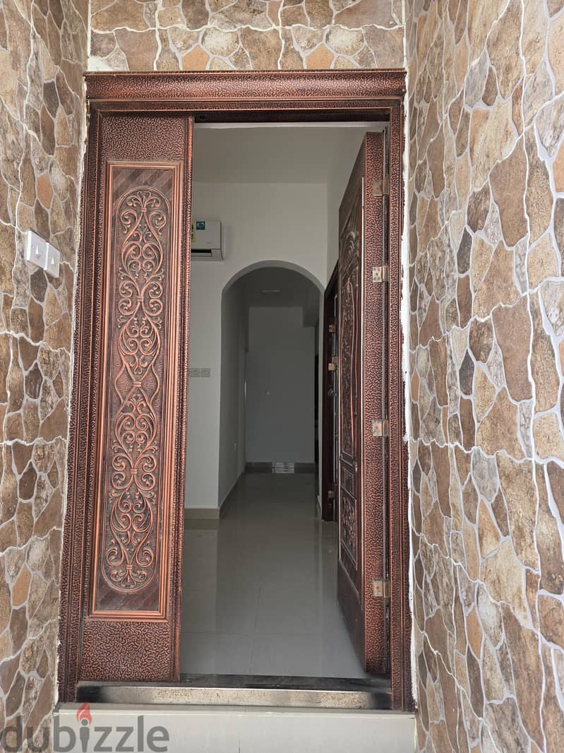 Spacious 3 BHK Flat for Rent in Al Hail North – Prime Location! 9