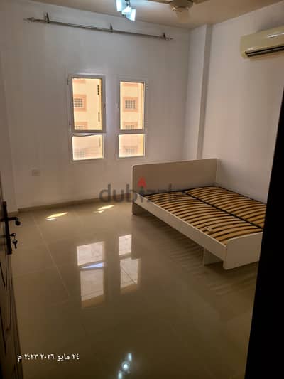 شقة شبه مفروشة للايجار    Apartment for Rent