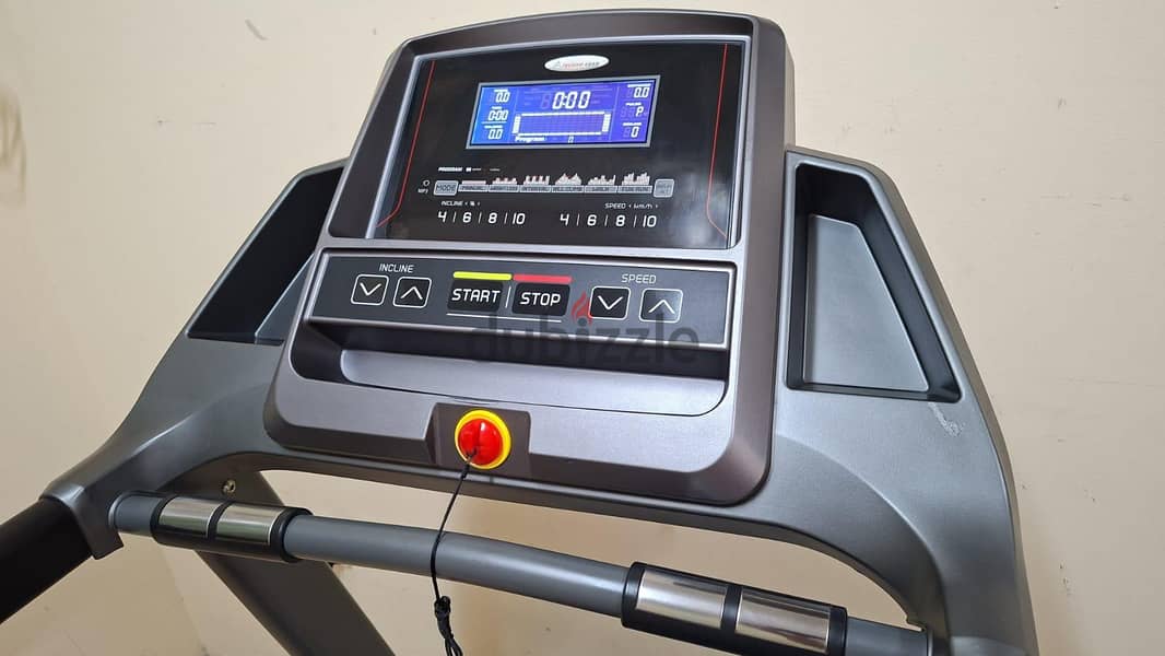 Treadmill 2.5 HP With Automatic Inclined Function(Can be Deliver also) 4