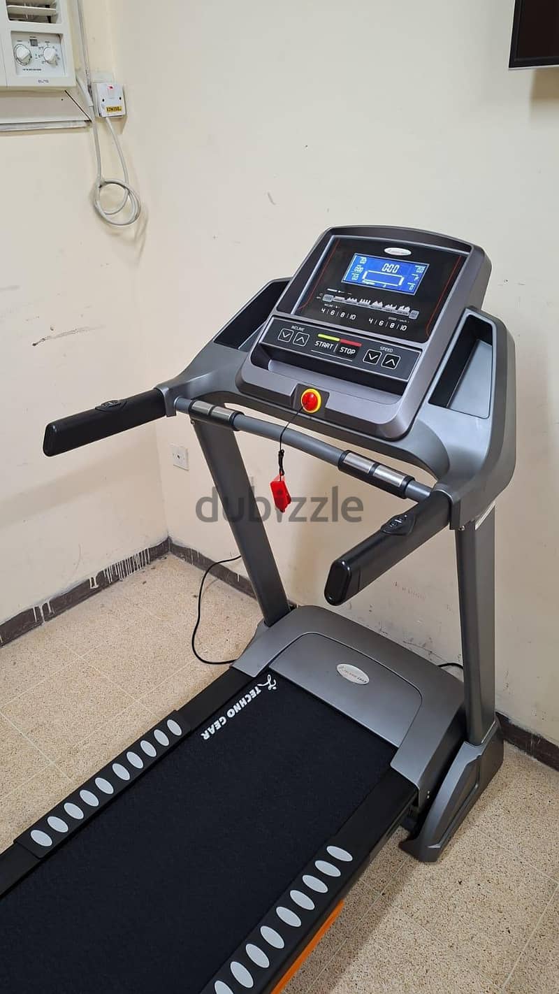 Treadmill 2.5 HP With Automatic Inclined Function(Can be Deliver also) 14
