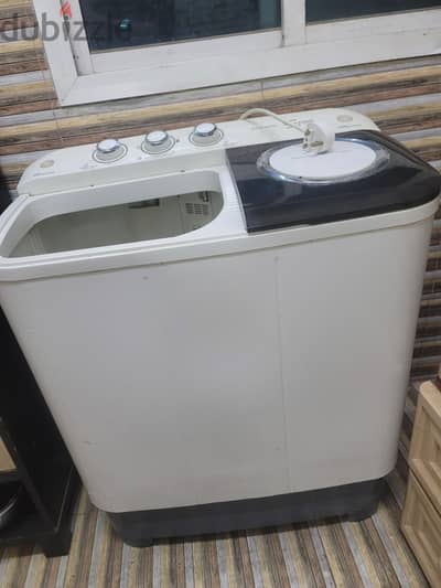 very good condition washing machine to sale