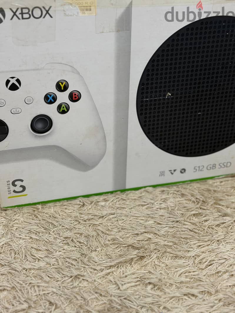 XBox series S with original box and all accessories 3