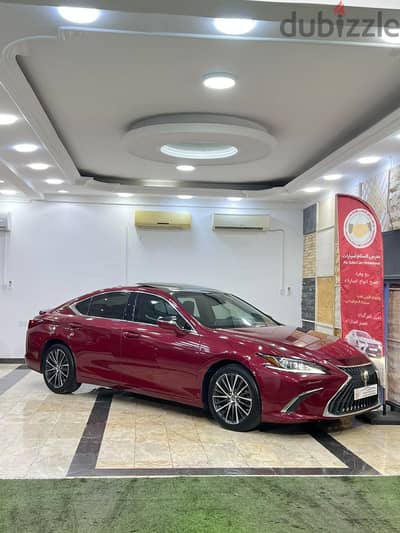 لكزس ES 350 2022 نظيف بحاله ممتازه