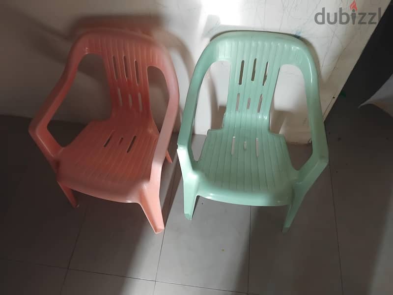 Cupboard chairs and table 2