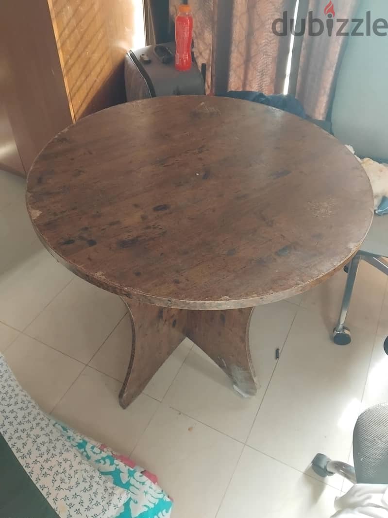 Cupboard chairs and table 3