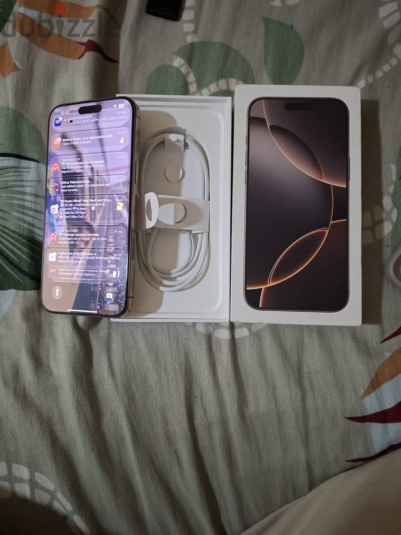 Apple - iPhone 16 Pro Max 256GB 3