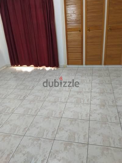 Room for rent near by Sri Lankan embassy and Oman oil
