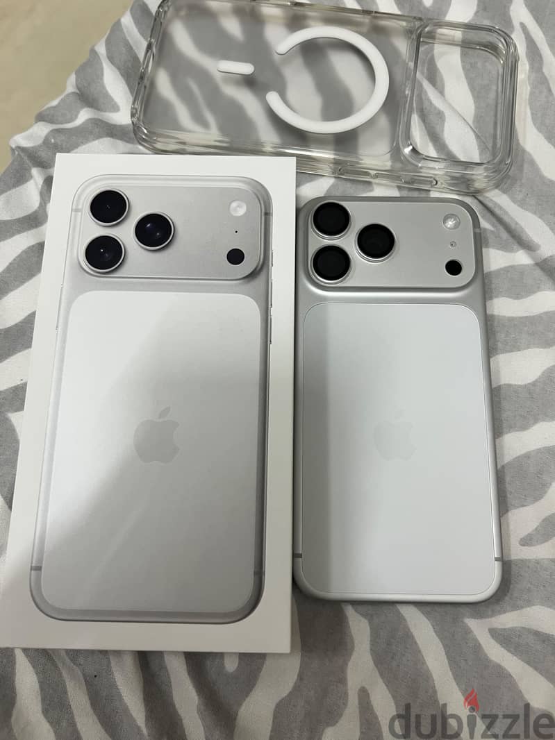 Apple - iPhone 17 Pro Max 512 gb silver 3