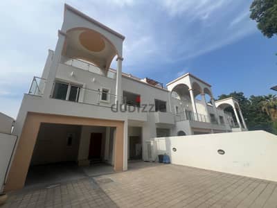 5BHK Villa for Rent in MSQ | OMR 800 UMV43