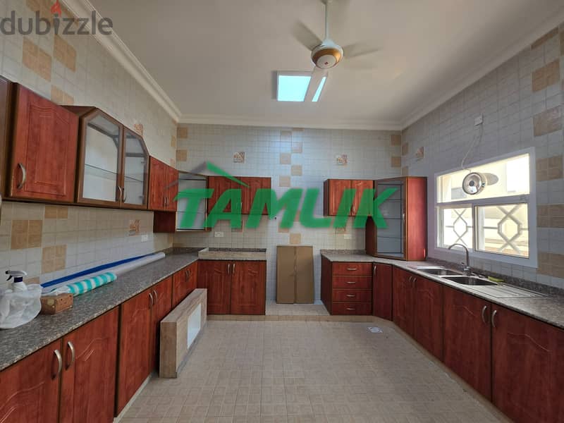 5 Bedroom Villa for Rent in Bawshar | REF 808BC 12