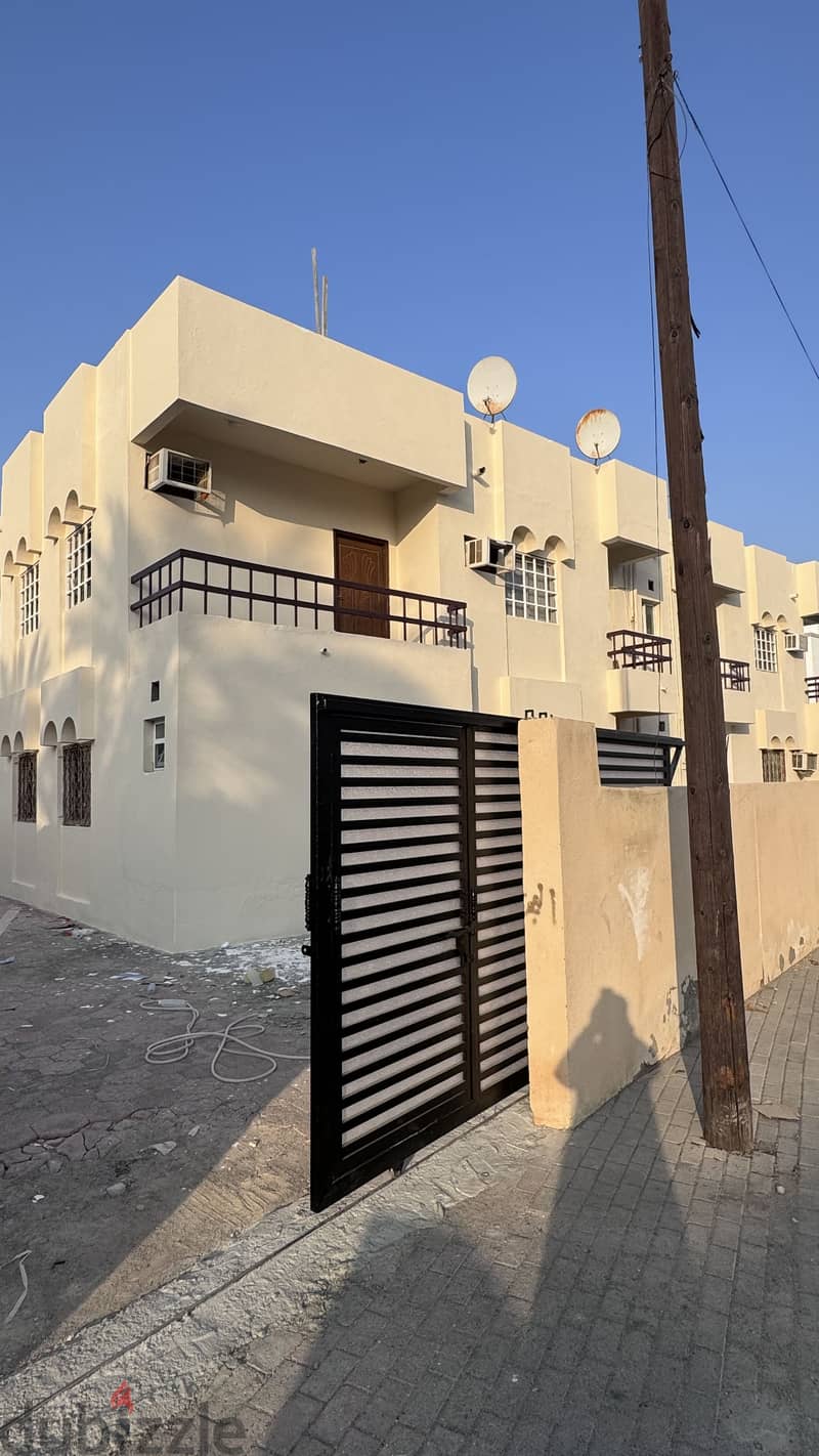 Full ground floor flat in Seeb Alhail 2