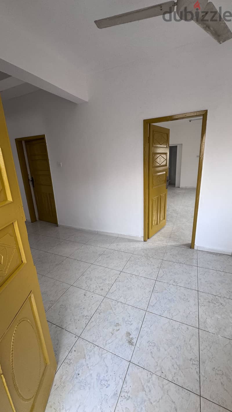 Full ground floor flat in Seeb Alhail 6