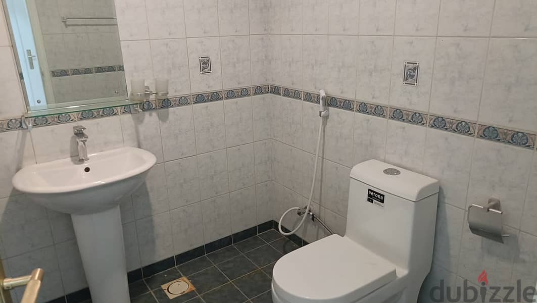 5+1 BHK Triplex Villa for Rent in Sarooj | UMV44 17