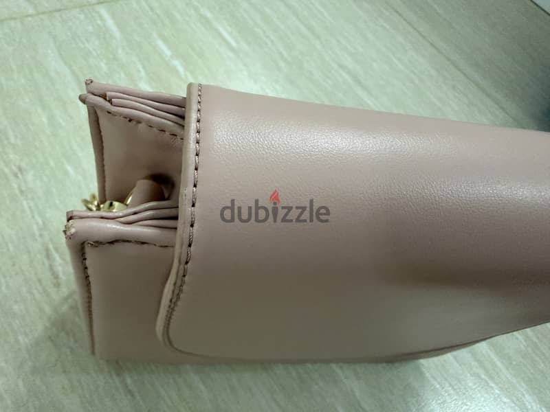 Branded and other bags 17