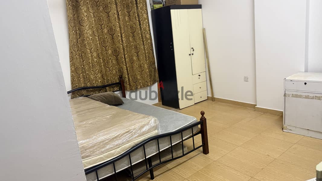 Room for Rent 10