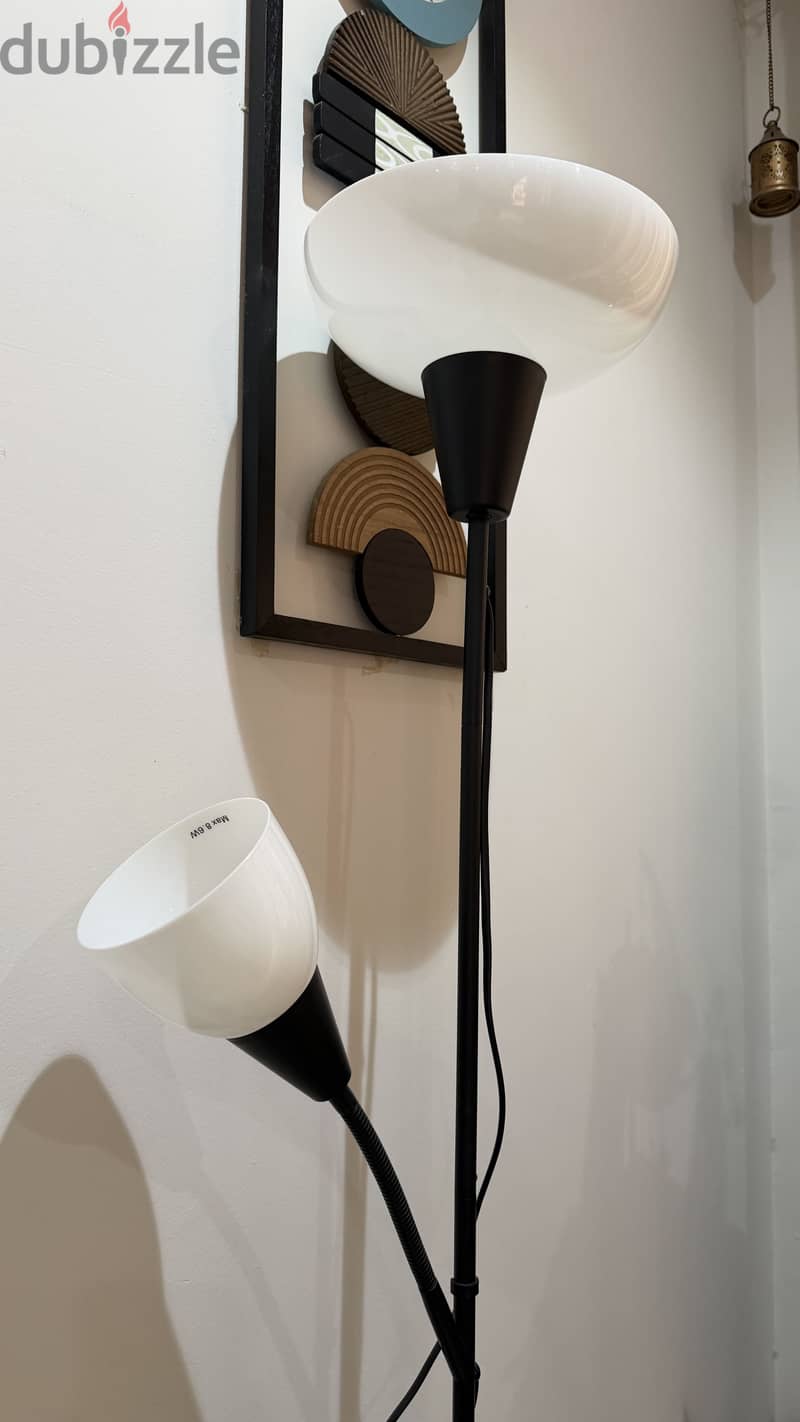 Floor Lamp 1