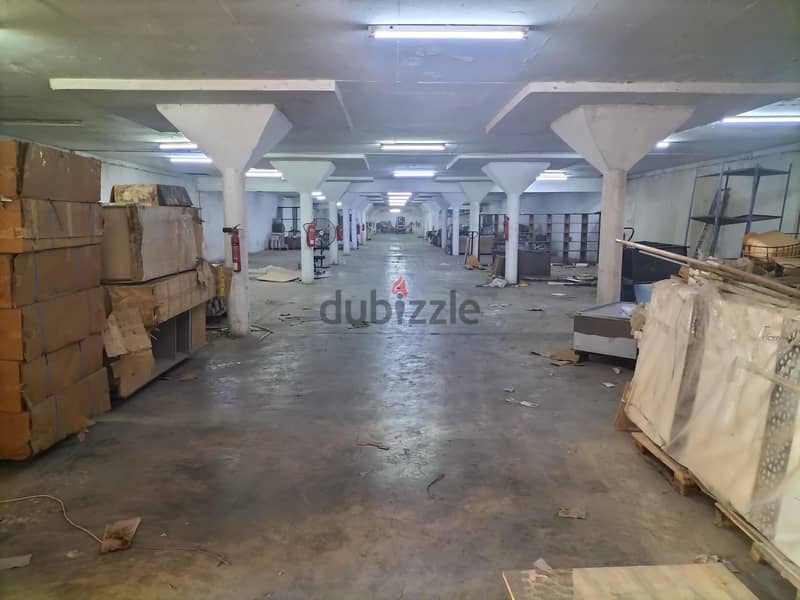 700 SQ meter warehouse for rent in wadi kabir 6