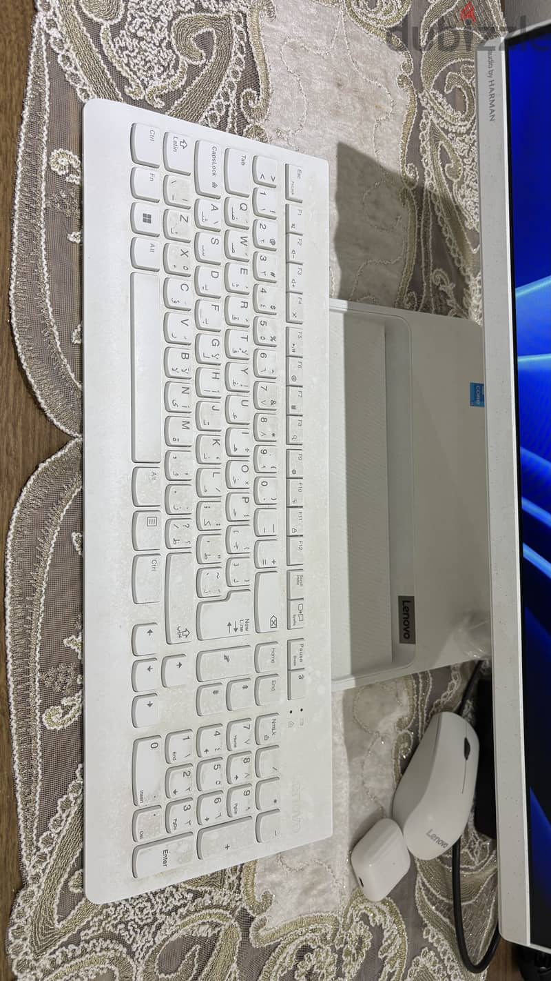 For sale Lenovo desktop i3 1