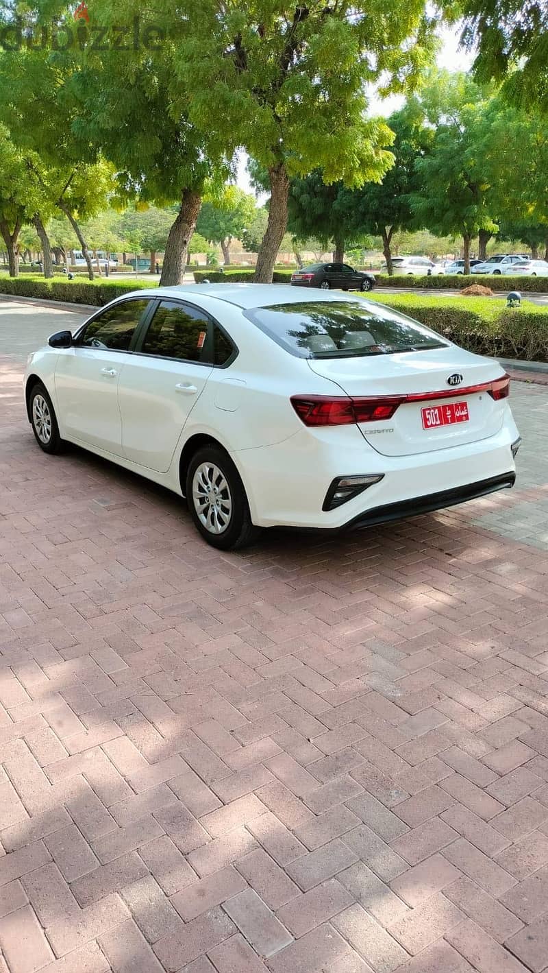 Kia Elantra for rent 2