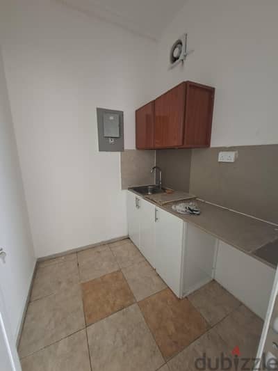 Room for rent available in alkwiar 125 include all bills