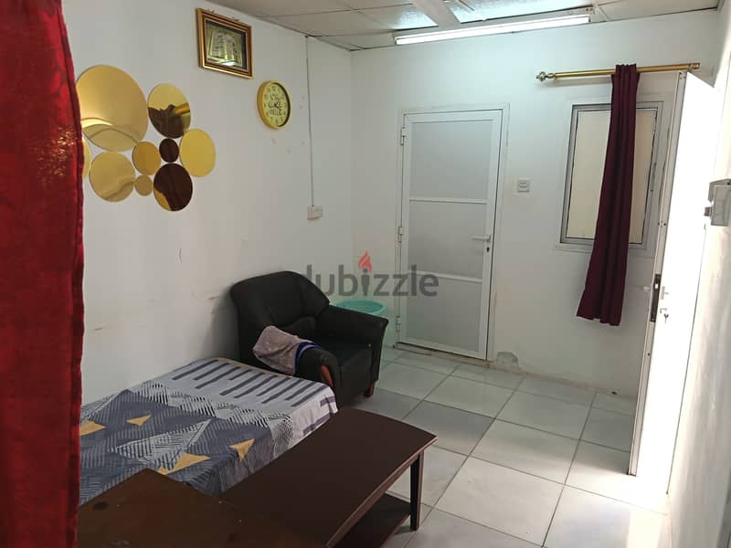 Studio Apartment In Wadi Kabir 4