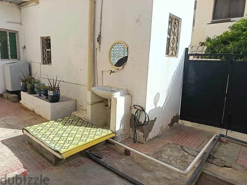 Studio Apartment In Wadi Kabir 8