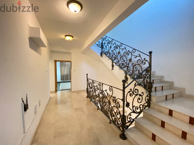 RAZV9109-Five bedroom villa, Azaiba 3