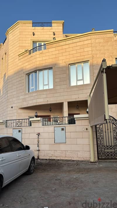 Villa for Rent -AL Mawleh north فيلا للإيجار في الموالح الشمالية