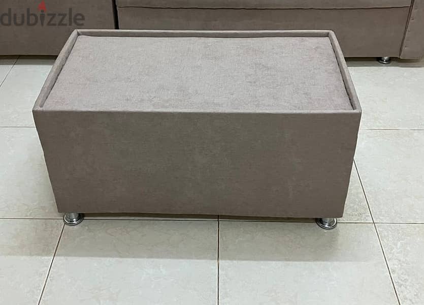 Freshly Refurbished 6+2 Majlis L-Shape Corner Sofa Set + Matching Ottoman Table (Pristine Condition) 4