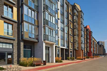 10+ Bedroom Apartment For Sale in Qurum
