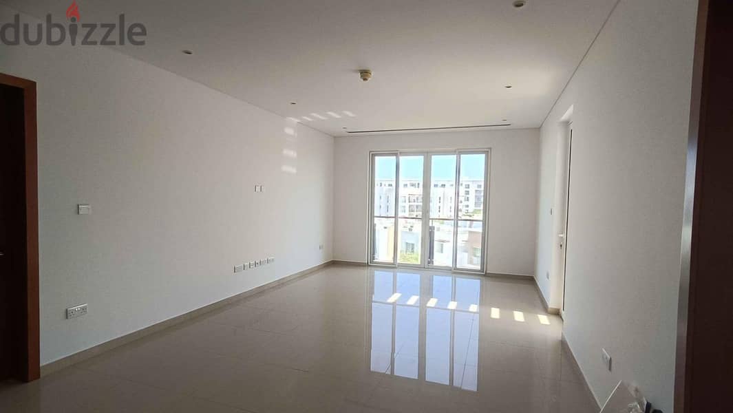 WELL-MAINTAINED 2 BHK APARTMENT FOR RENT IN AL MOUJ 1