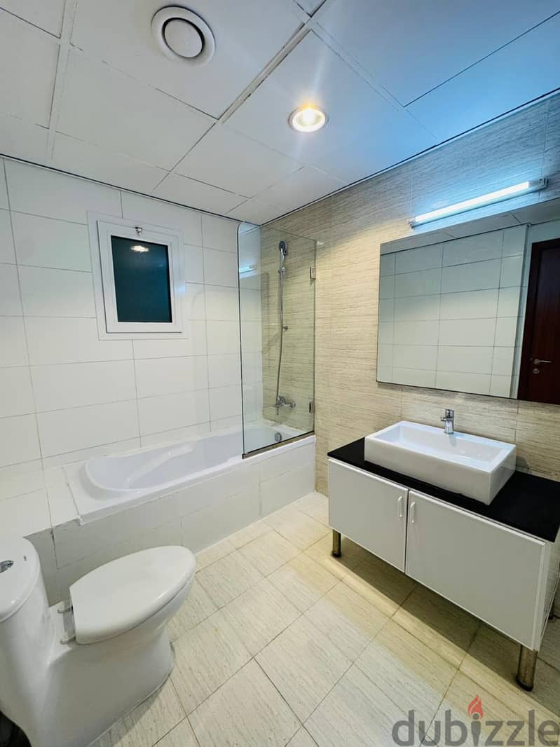 2 BHK APARTMENT IN GRAND MALL (SQUUQ) 5