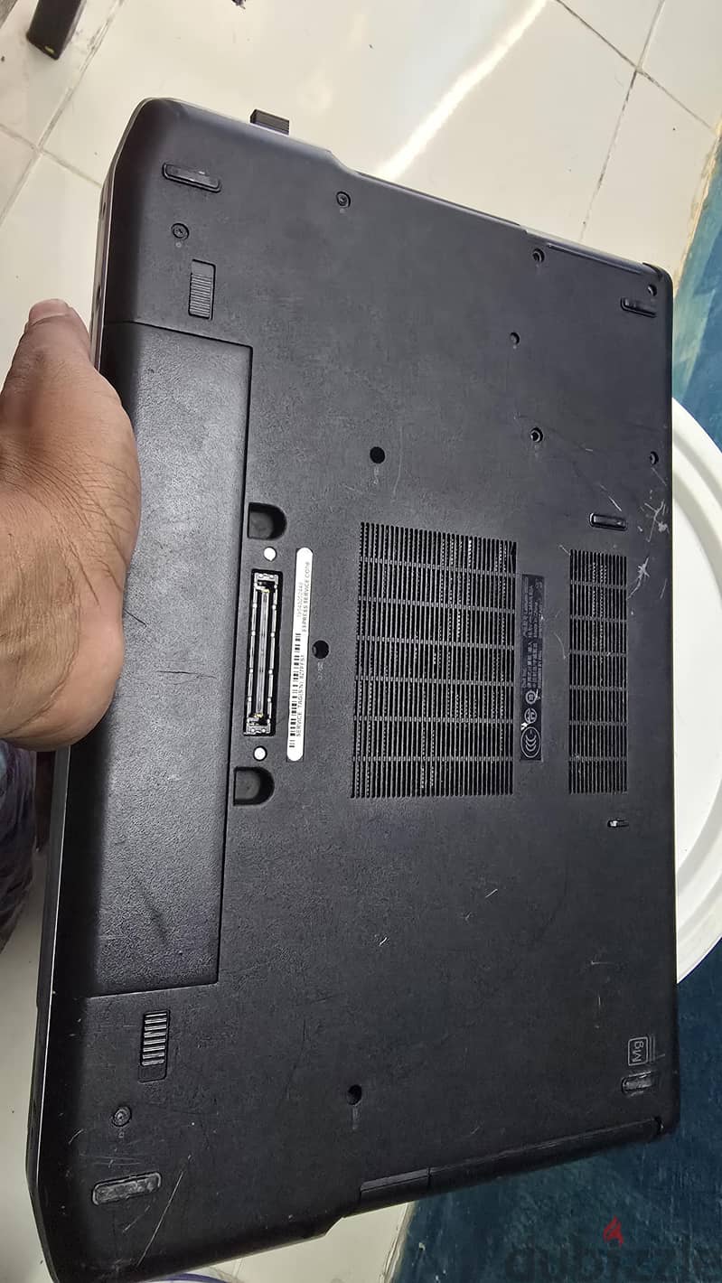 USED DELL LAPTOP FOR SALE,Dell Latitude E6520 - Reliable & Durable 4