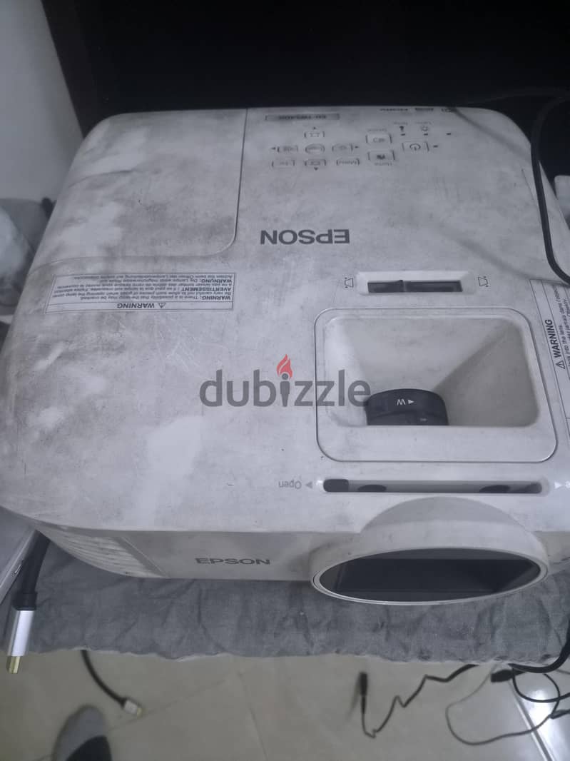 Epson Projector 2