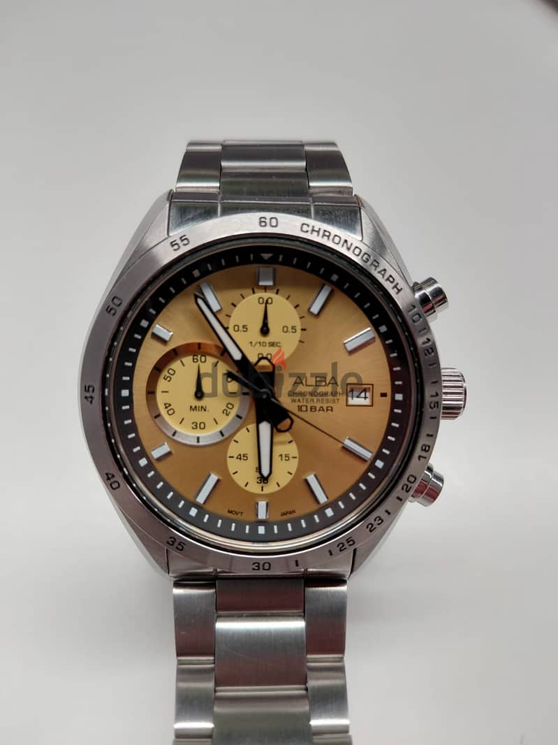 Alba Watch with Chronograph Golden Dial 6