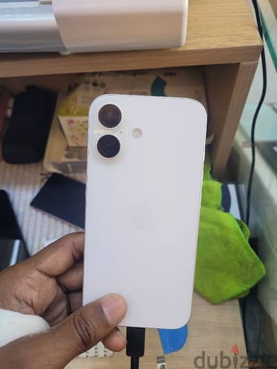 iphone 16 128gb 90% battery health