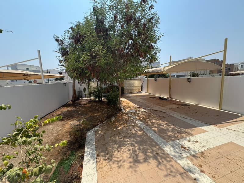 SPACIOUS 5 BHK VILLA PLUS MAID’S ROOM FOR RENT IN AZAIBA 1