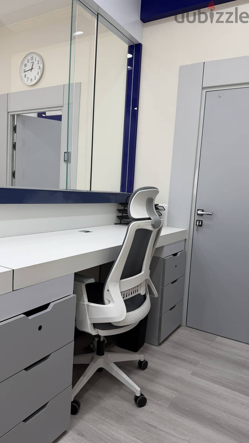 Office Furniture for Sale – Desks, Chairs, Sofas & More 4
