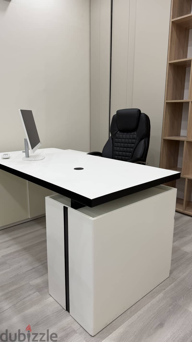 Office Furniture for Sale – Desks, Chairs, Sofas & More 8