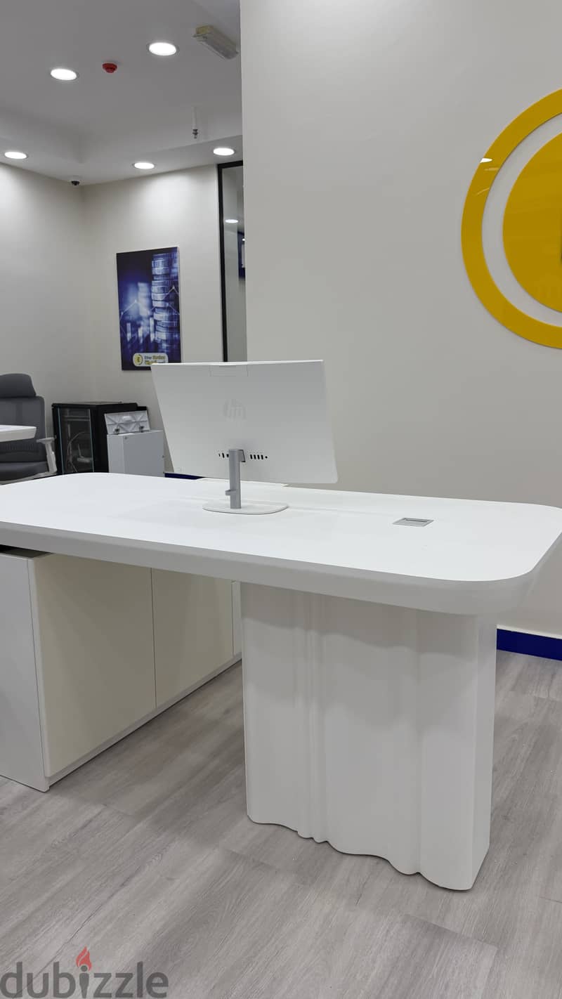 Office Furniture for Sale – Desks, Chairs, Sofas & More 16