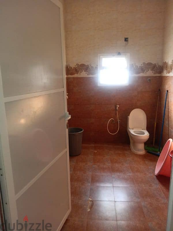 good locastion near Barka muscat road 2 room big hol kichan 1 room ex 2