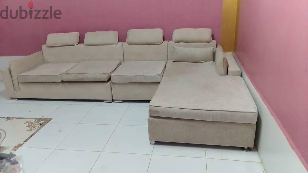 sofa L shape in very good condition 1
