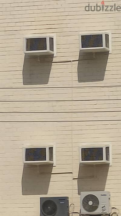 Bed  spec available in ghubra near Emreats market